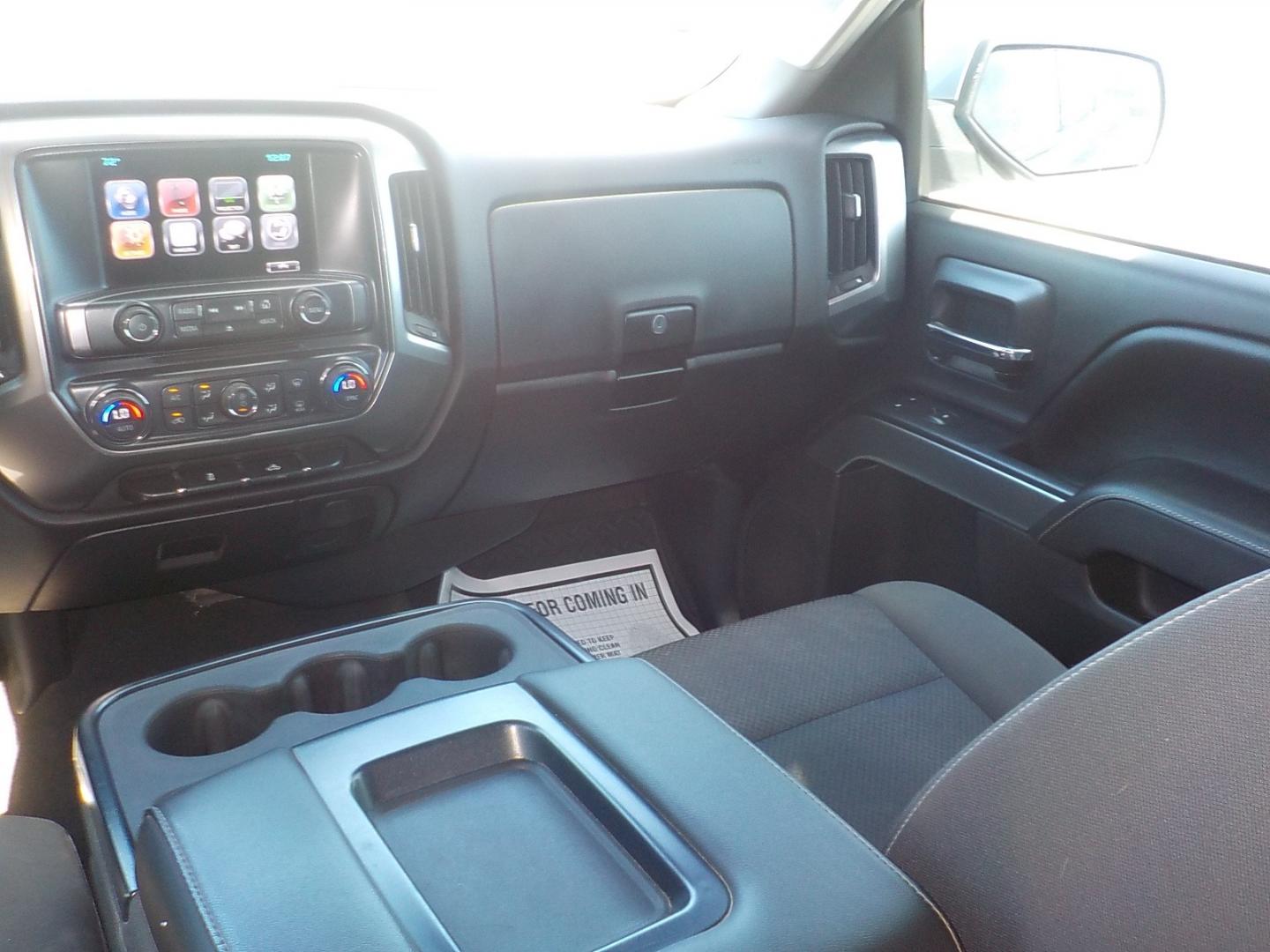 2016 Blue Chevrolet Silverado 1500 LT Double Cab 2WD (1GCRCREC7GZ) with an 5.3L V8 OHV 16V engine, 6A transmission, located at 1617 W Church Street, Livingston, TX, 77351, (936) 327-3600, 30.710995, -94.951157 - Beautiful truck! 5.3L V-8. Come check it out!! - Photo#12